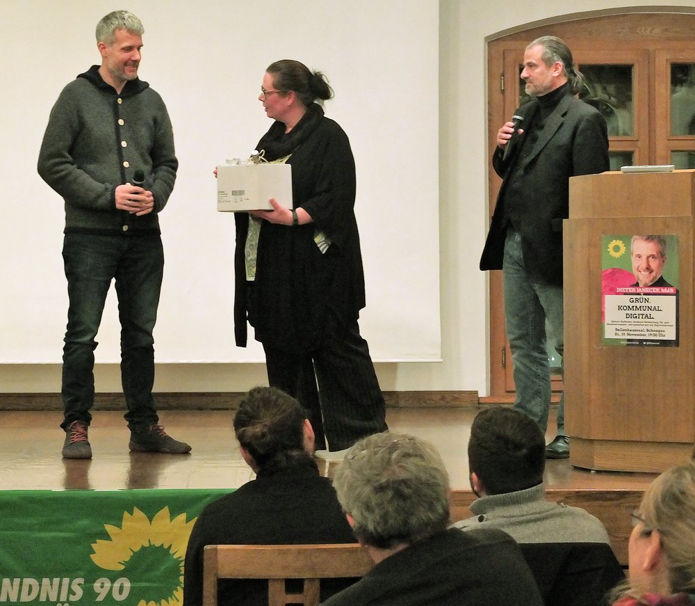 Dieter Janecek im Schongauer Ballenhaus Dieter Janecek im Schongauer Ballenhaus